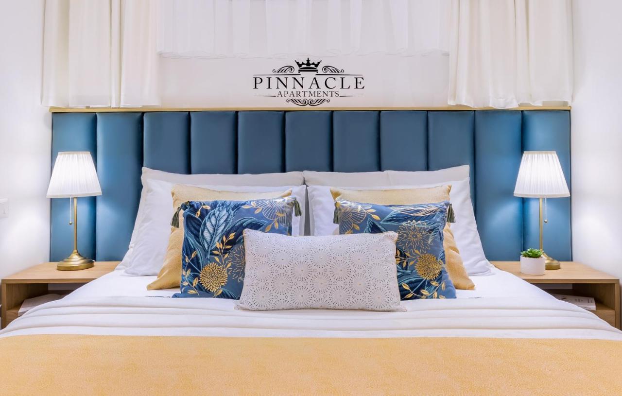 Apartment Exquisite Couples Delight With Free Bikes & Parking *