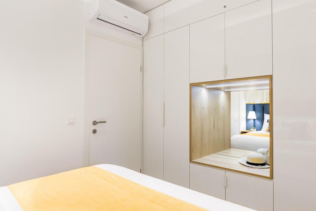Apartment Exquisite Couples Delight With Free Bikes & Parking